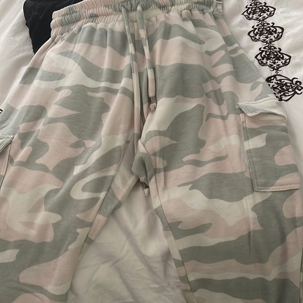 Olivia Graye Pastel Camo Lounge Sweat Suit pants & Short Sleeve Top
